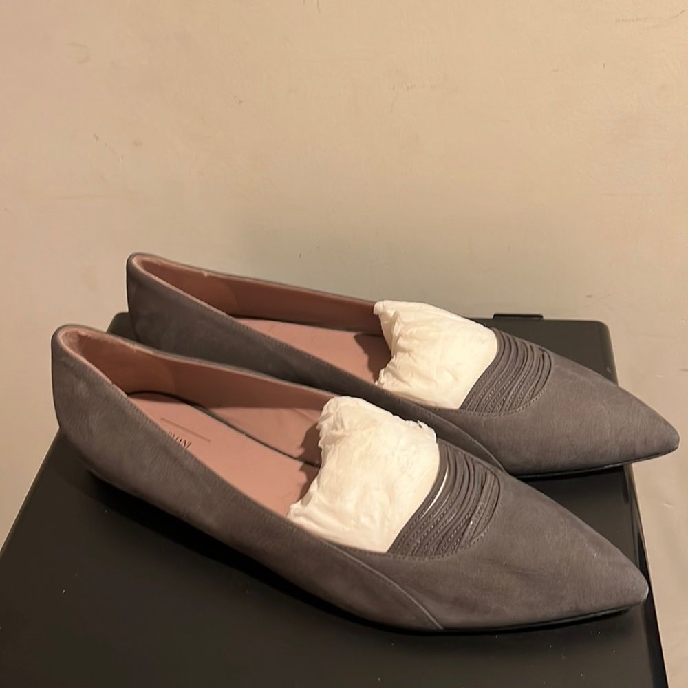 Armani Flats